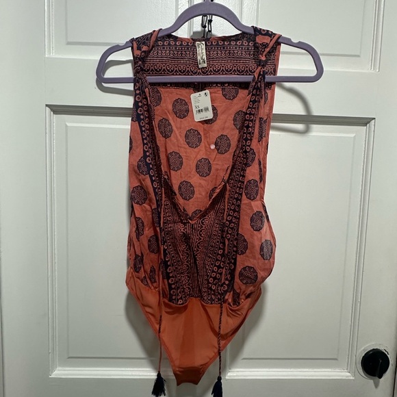 NWT Intimately by Free People Soul of The Sun Bodysuit in Brick Combo SZ XS - Picture 2 of 5